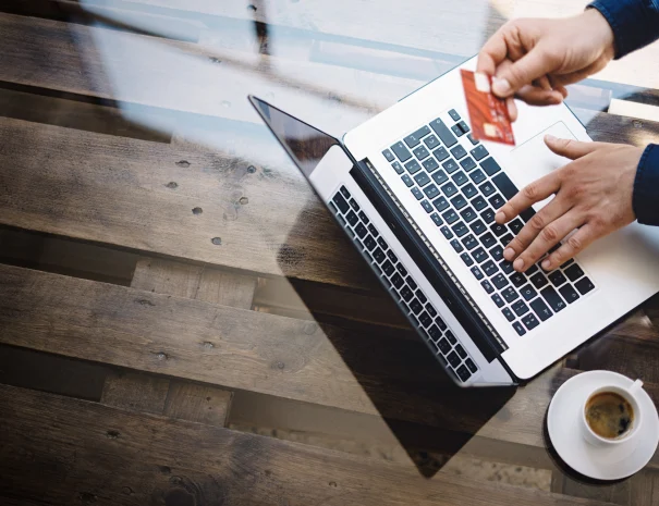 Laptop_Acquiring